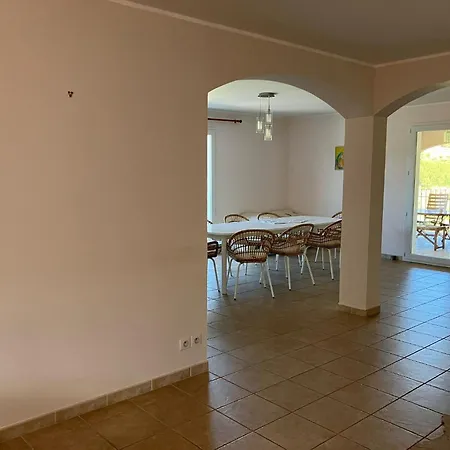 Villa Minervois With Pool, Cleaning Included Félines-Minervois